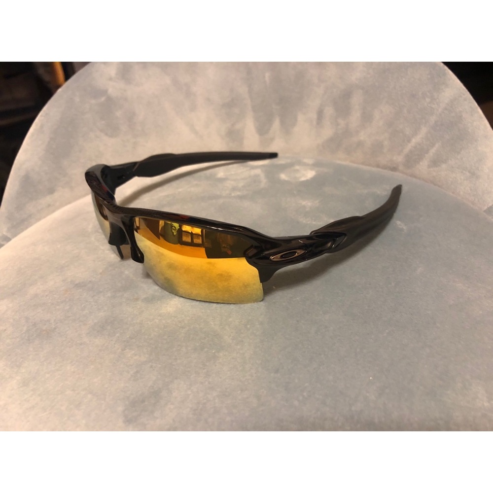 Polarized Oakley Sunglasses
